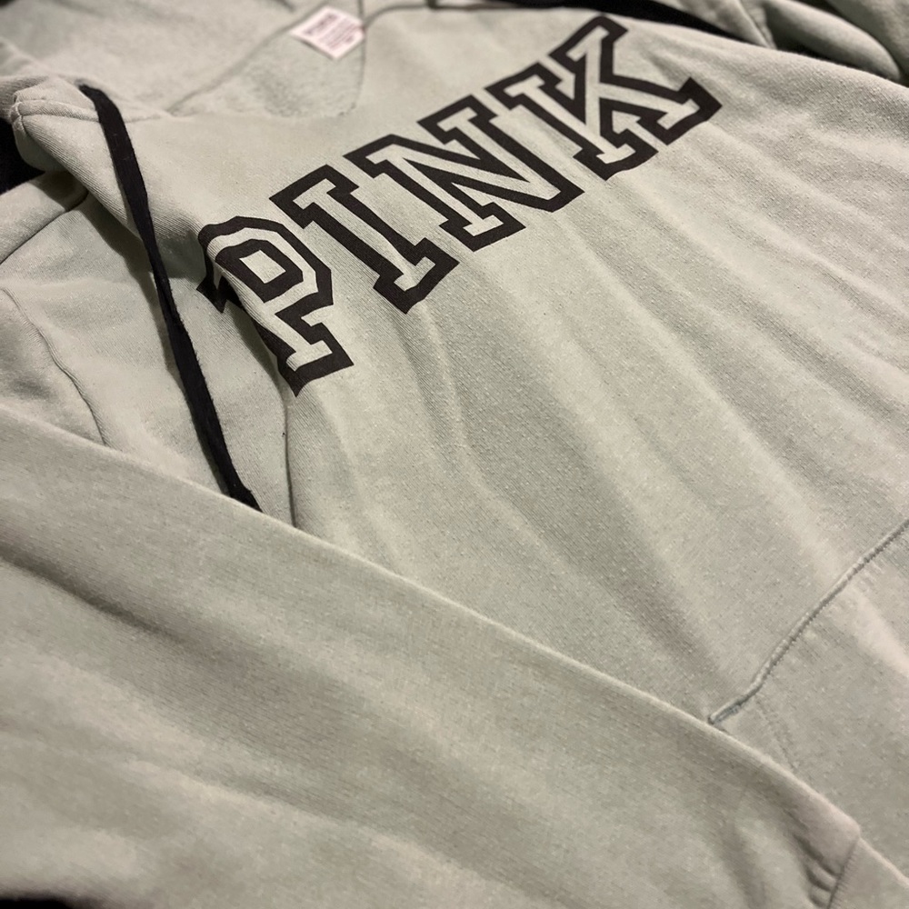 PINK Sweatshirt
